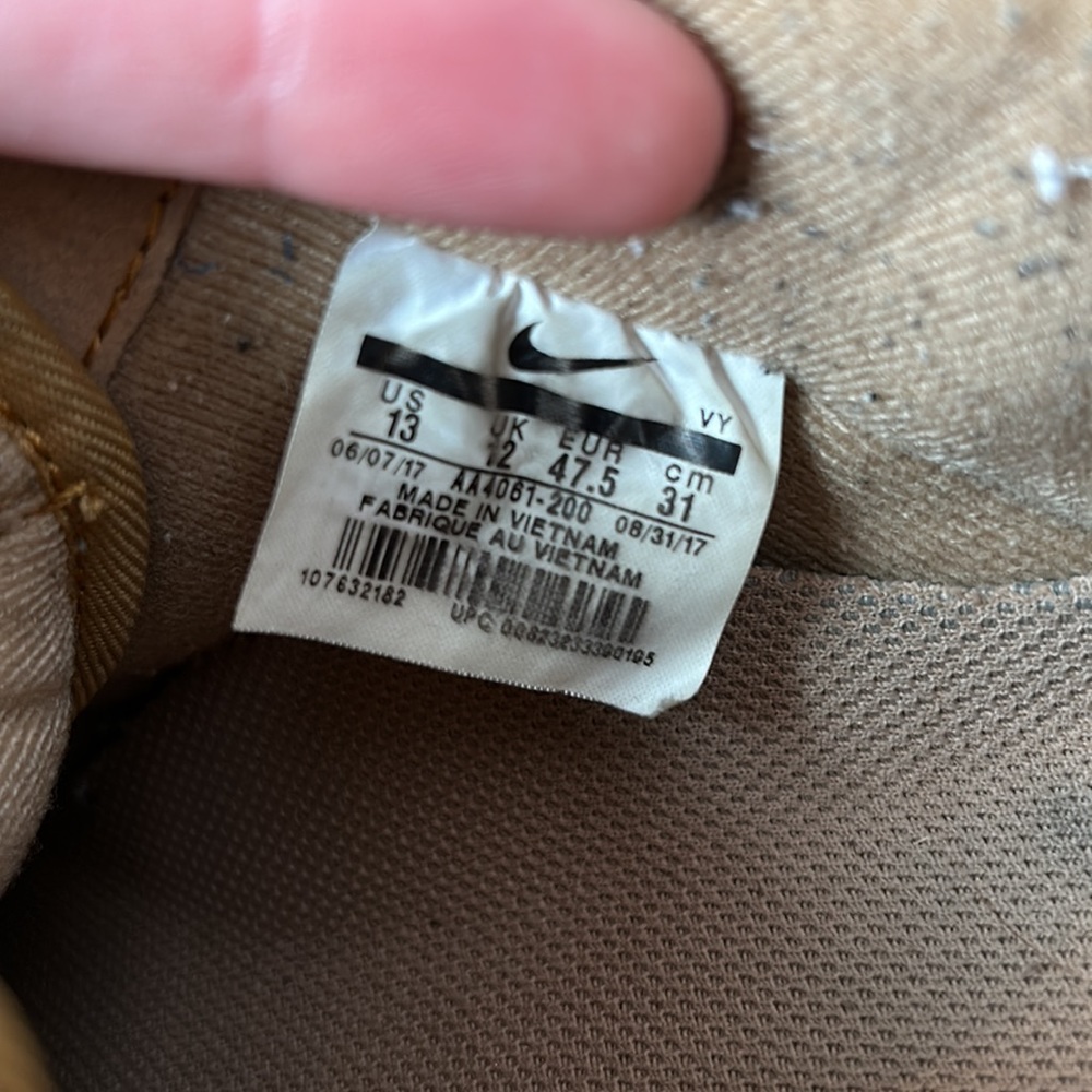 Nike Air Force - Picture 4 of 4